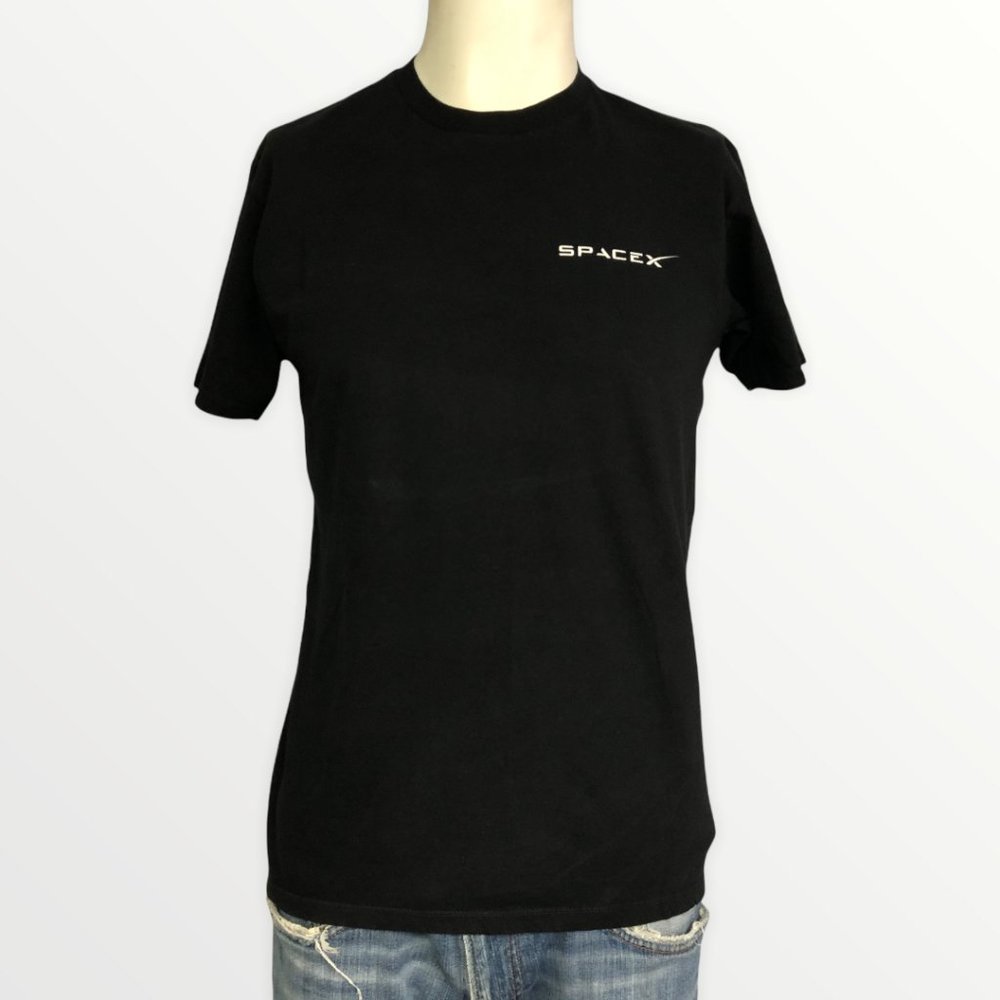 Space X Engine T-Shirt Medium